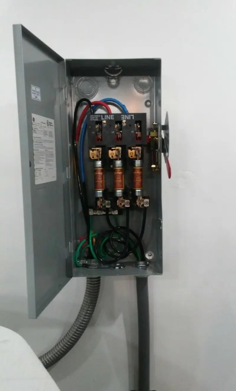 Three-phase disconnect switch installed for Electrical Wiring & Rewiring in Brooksville